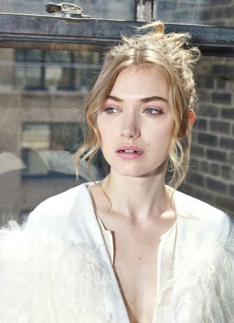 Imogen Poots 完璧なモデル 写真
