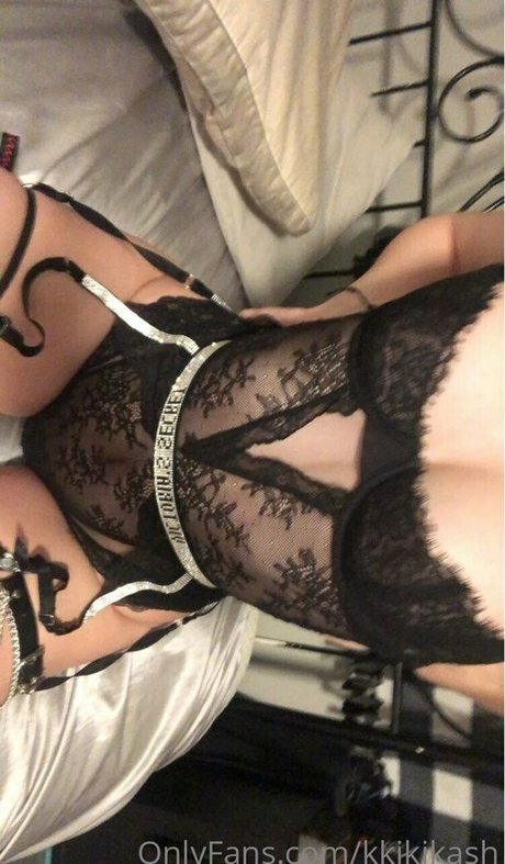 kkikikash 美しいモデル 画像