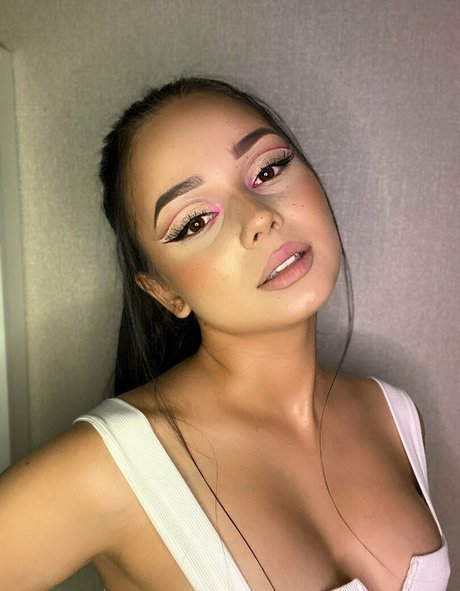 valerie s tar 美しいモデル 写真