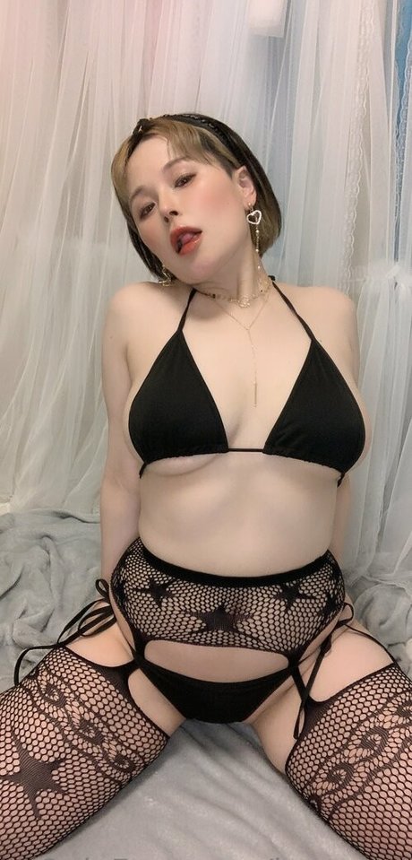 kanaaxo かわいいポルノスター 写真