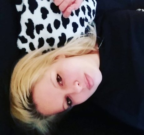 ヨガパンツ オンリーファンズ 可愛い ギャラリー