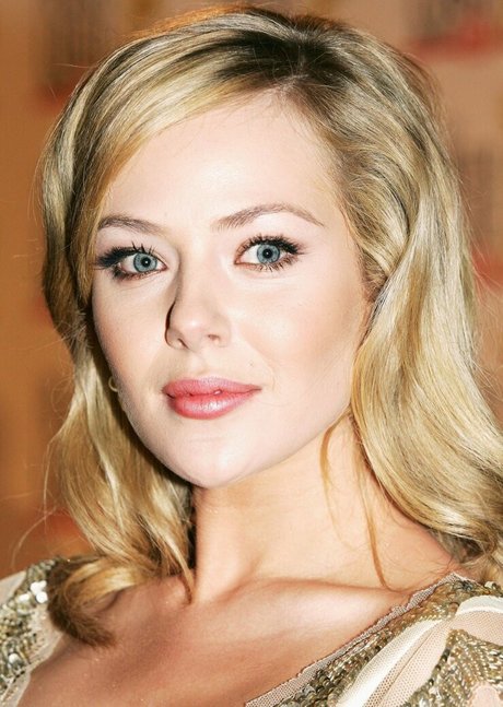 Jessica Marais ポルノスター セクシー 写真