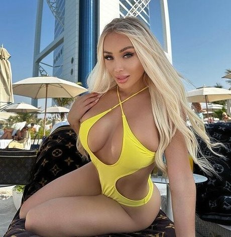 Daniella Chavez profile image