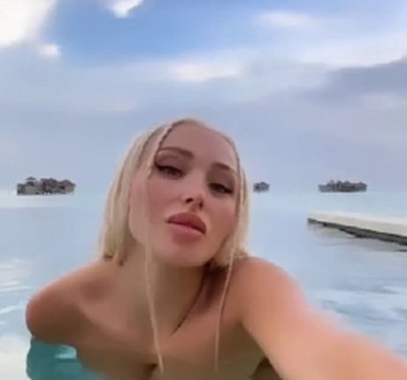 Daniella Chavez 高品質モデル アーカイブ