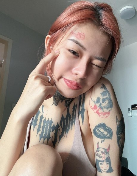 逆輪姦 オンリーファンズ 素敵 写真