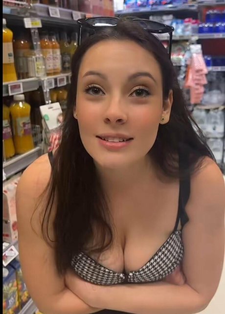 Christina Green 裸の女優 写真
