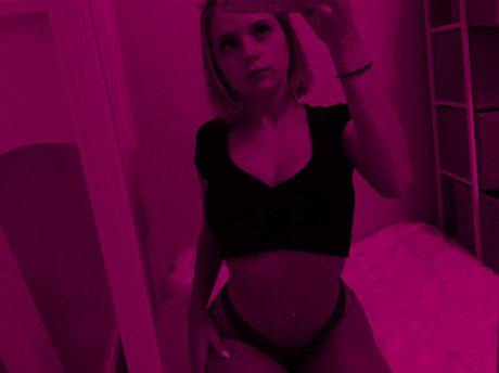 emmanuelleweddell 可愛いモデル 画像