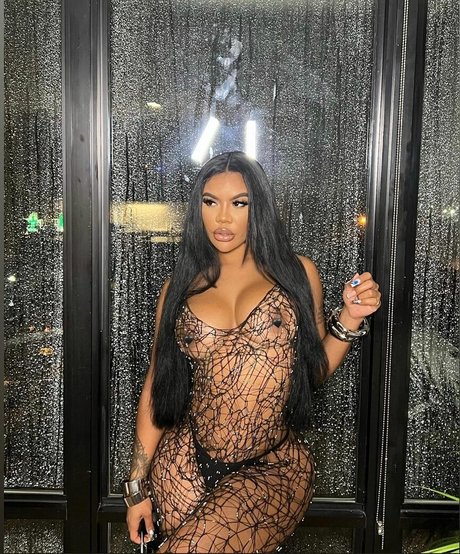 クローズアップマンコオンリーファンズ ホットポルノ 画像