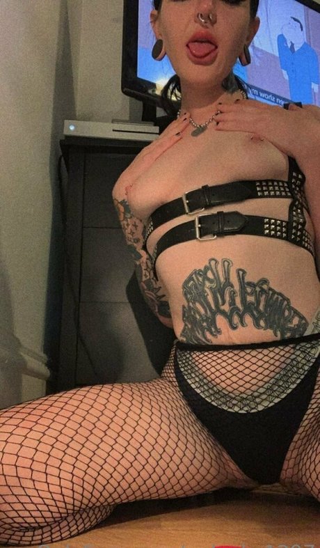 unlucky1397 かわいいモデル 写真