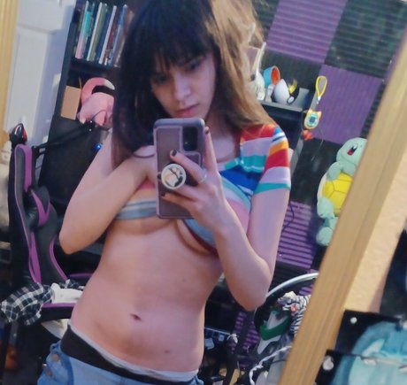 巨大アナルディルドオンリーファンズ セクシーヌード 写真