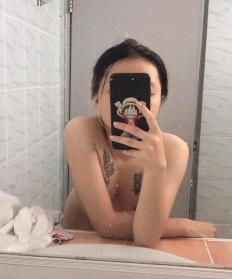Mau y 18 ヌードモデル 画像