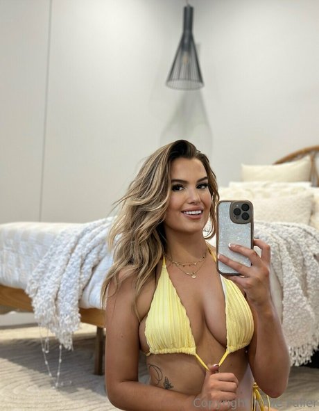 Love Island Millie 美しいモデル 画像