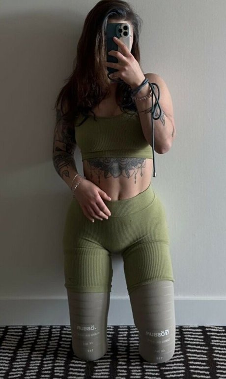 angieberbuer スターセックス 画像