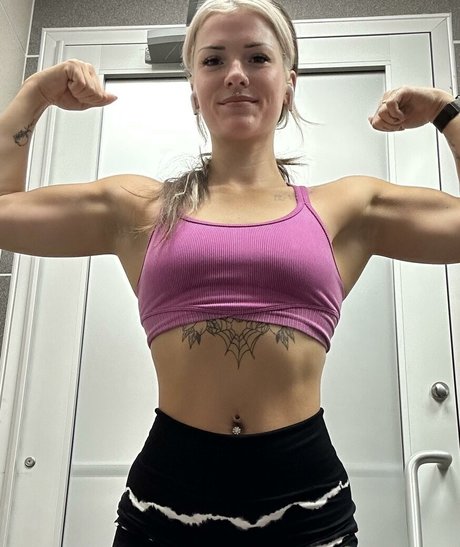 Lolotaylor トップスター 画像