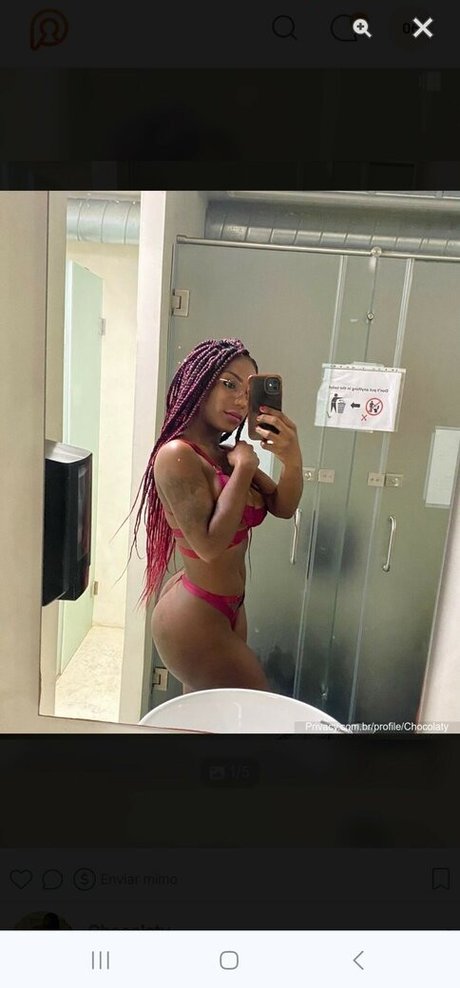 美しいラテン系オンリーファンズ セクシーヌード 画像