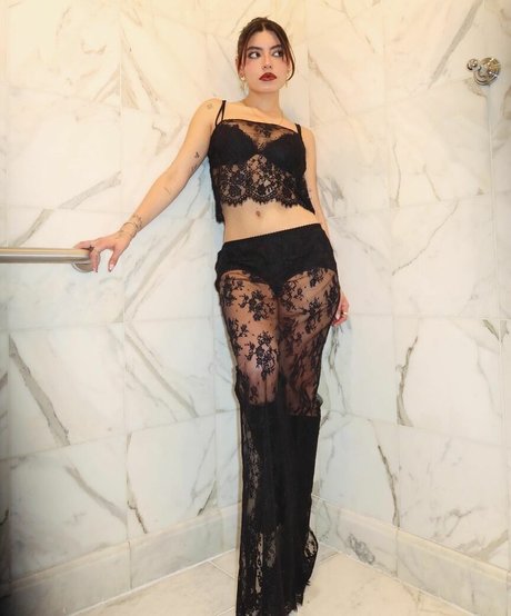 Sabrina Quesada ホットなスター アーカイブ