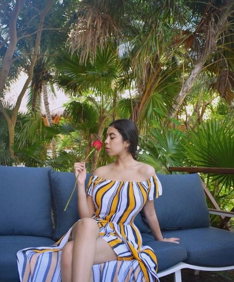 Fatima Guevara 素敵なモデル 写真