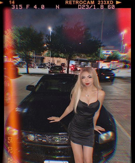 Fatima Guevara ヌードモデル 写真