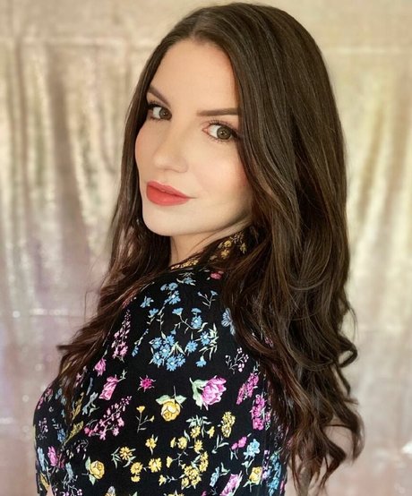 巨乳ソロオンリーファンズ 無料xxx 写真