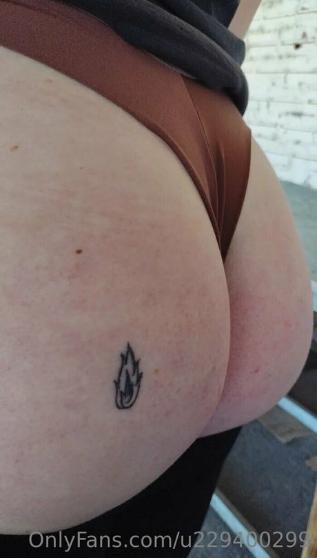tais g wagner ポルノスター セクシー 写真