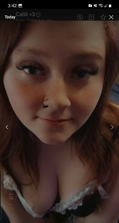 エモヌードオンリーファンズ 美しい 写真