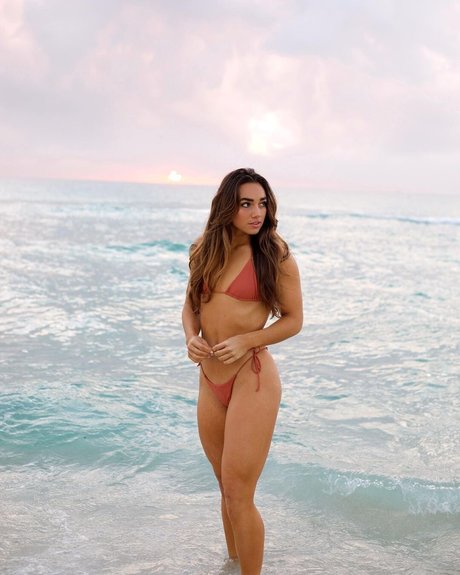 Kylie Ross アダルトモデル ギャラリー