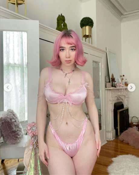 Elita Harkov 独占女優 画像