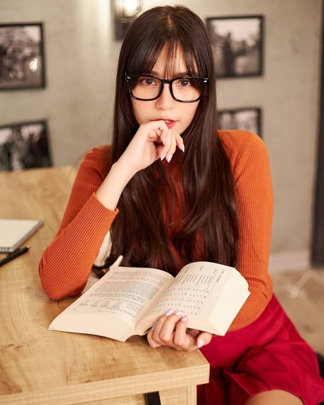 Isabelle Haris 美しい女優 写真