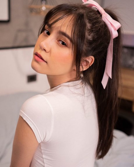 Isabelle Haris トップモデル 写真
