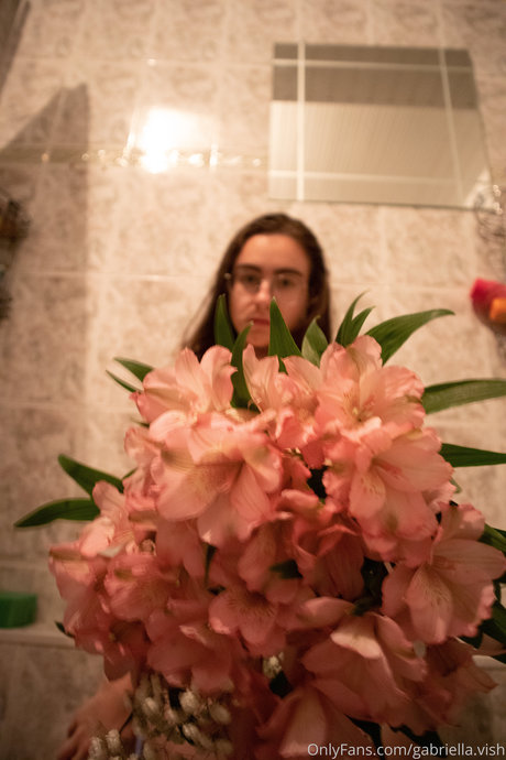 アジア人マッサージ オンリーファンズ セクシーヌード 写真