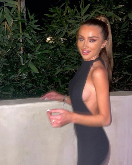 Sofia Garreton ポルノスター トップ 写真