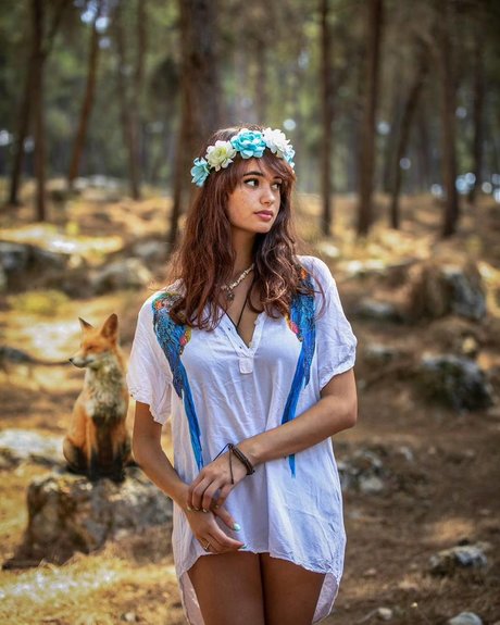 Linoy Tavore 素敵な女優 写真