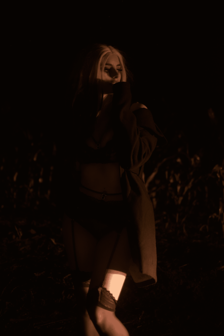Rotten Queen 美しい女優 画像