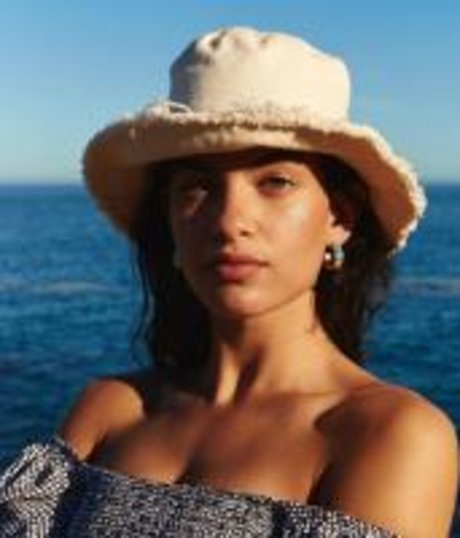 Caitlin Lamb ポルノスター 独占 写真