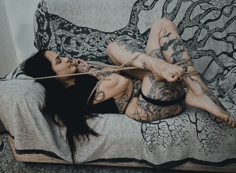 Mallghareth if 女優 画像