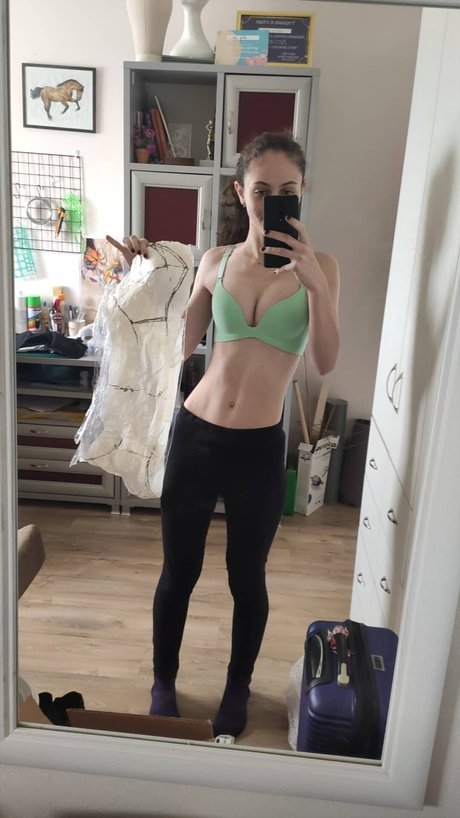 美しいフェラチオオンリーファンズ セクシーヌード 画像