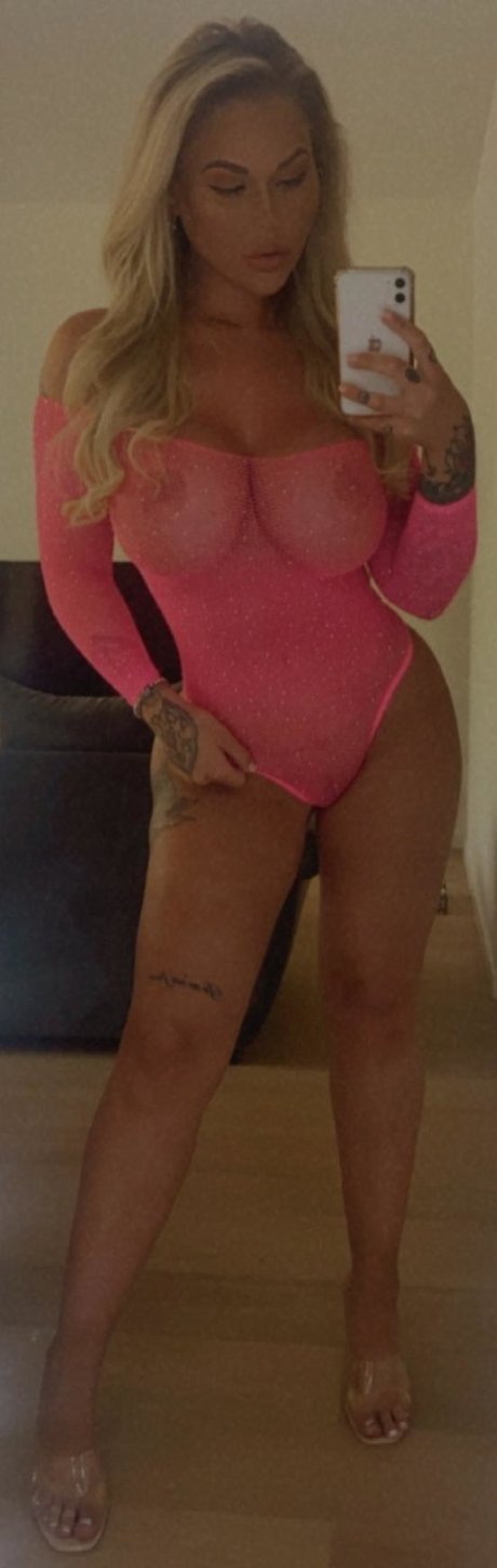 Yana Daems ホットなスター 写真