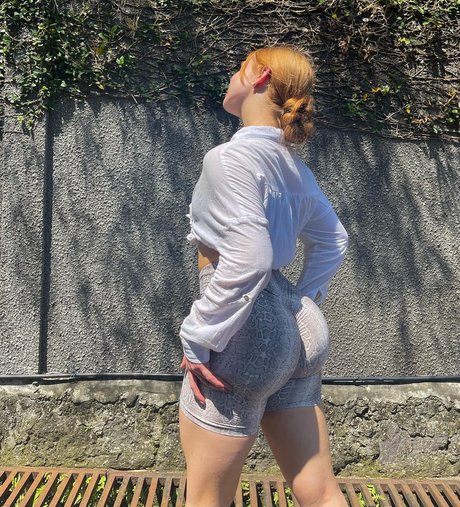 Amber J Smith HDポルノスター 写真