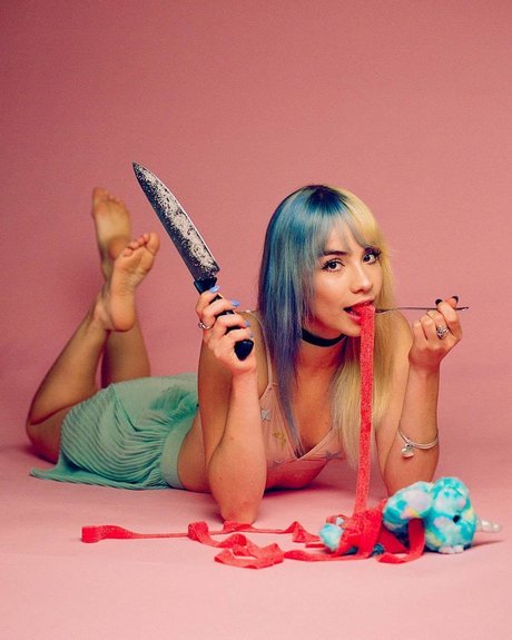 アジア人の指入れ オンリーファンズ ホットセクシー 写真