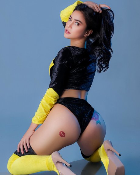 Daisy Pascual xxxポルノスター ギャラリー