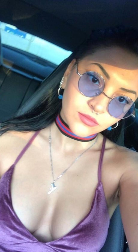 Egexbasoglu 裸の女優 画像