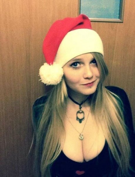 Invaderdd Dee Mente アダルトモデル 写真