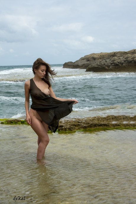 Kristina Mikulishsky 女優 画像