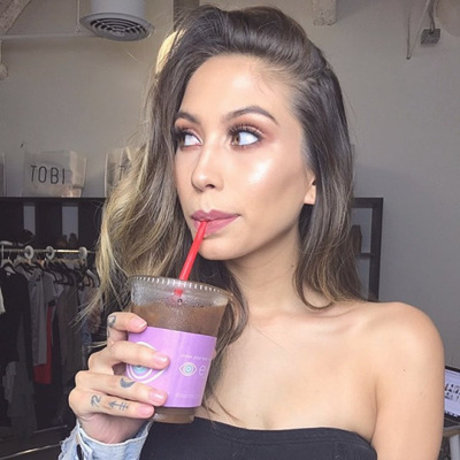 Crystal Seranno 素敵なモデル 写真