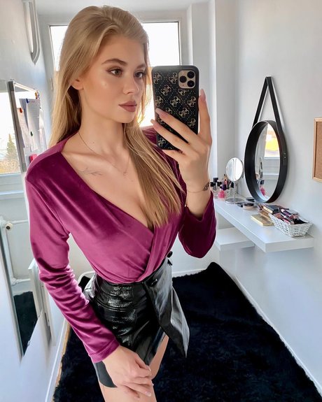 Weronika Zubowicz 完璧なモデル 画像
