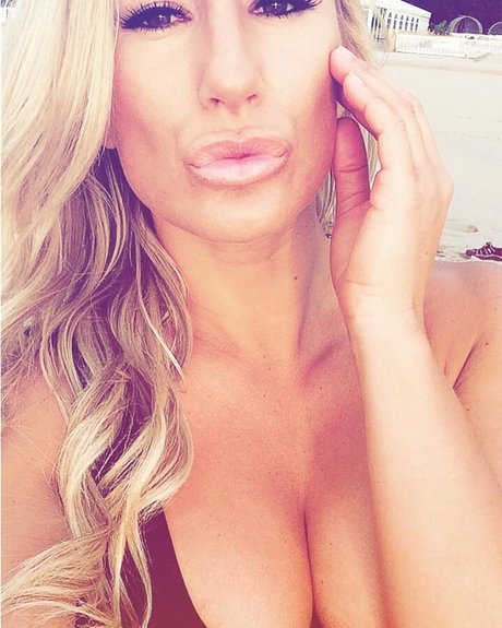 Quincy Hewitt 無料のポルノスター ギャラリー