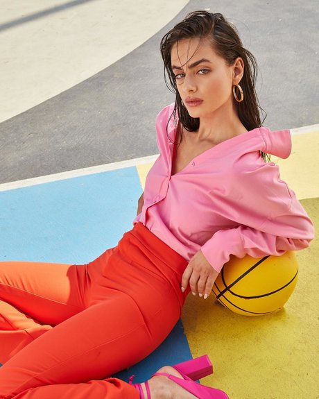 Yael Shelbia エロティックなポルノスター 写真