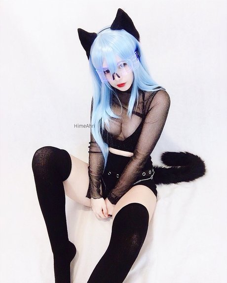 屈辱オンリーファンズ セクシー 写真