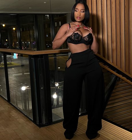 Jazzmine Jackson 最高の女優 写真
