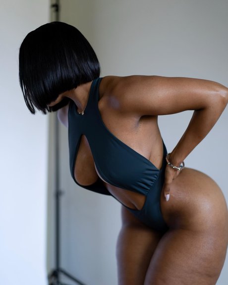 Jazzmine Jackson トップスター アーカイブ